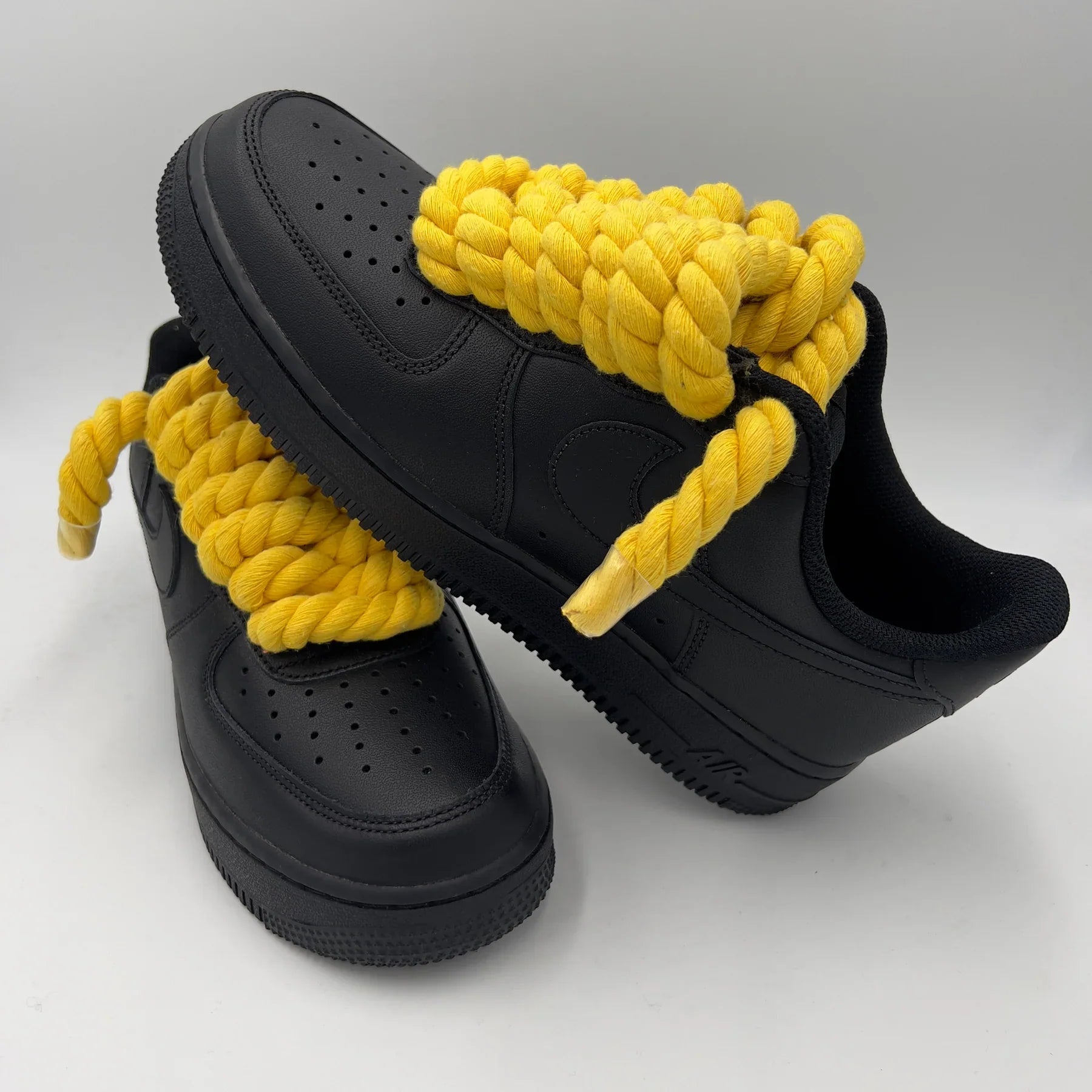 NIKE AIR FORCE 1 BLACK "CUSTOM ROPE LACE YELLOW" SNEAKERVERSE