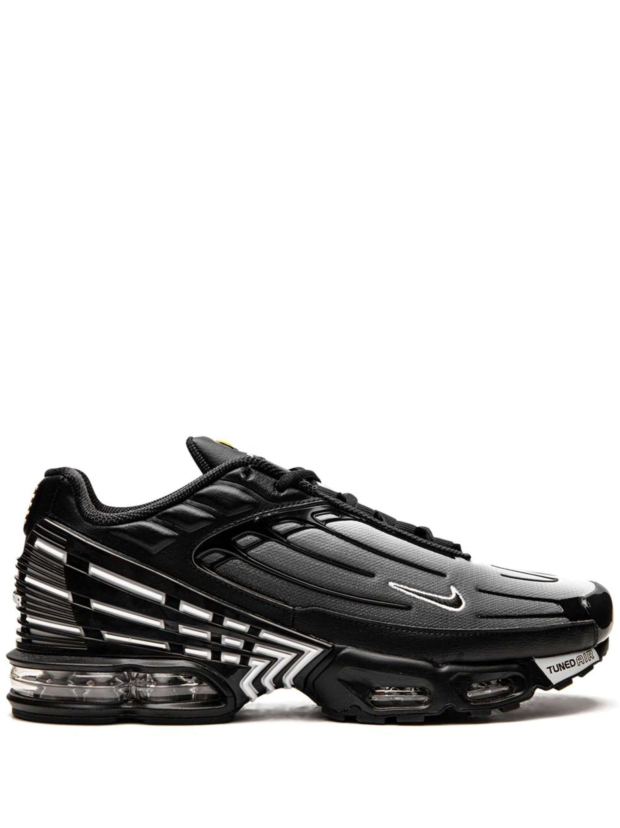 NIKE AIR MAX PLUS III