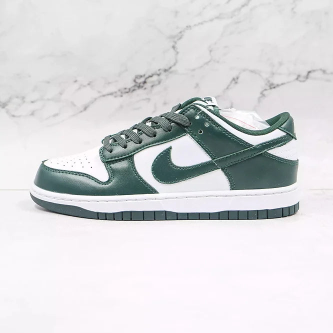 NIKE DUNK LOW SPARTAN GREEN