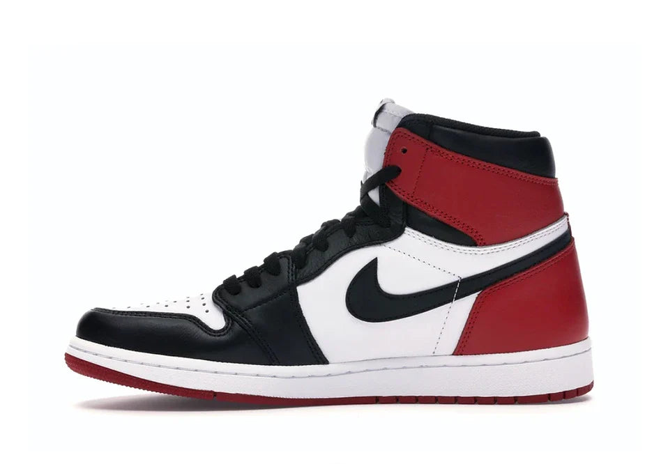 NIKE AIR JORDAN 1 RETRO BLACK TOE