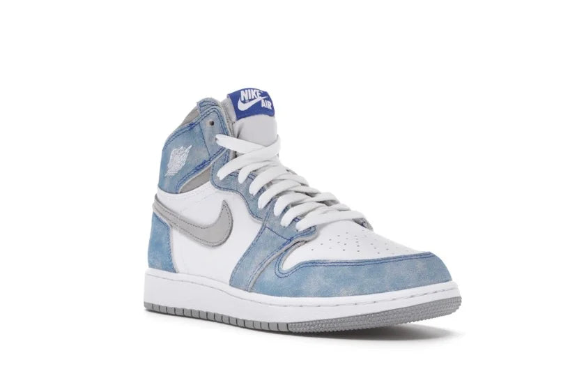 Nike Air Jordan 1 Retro Hyper Royal