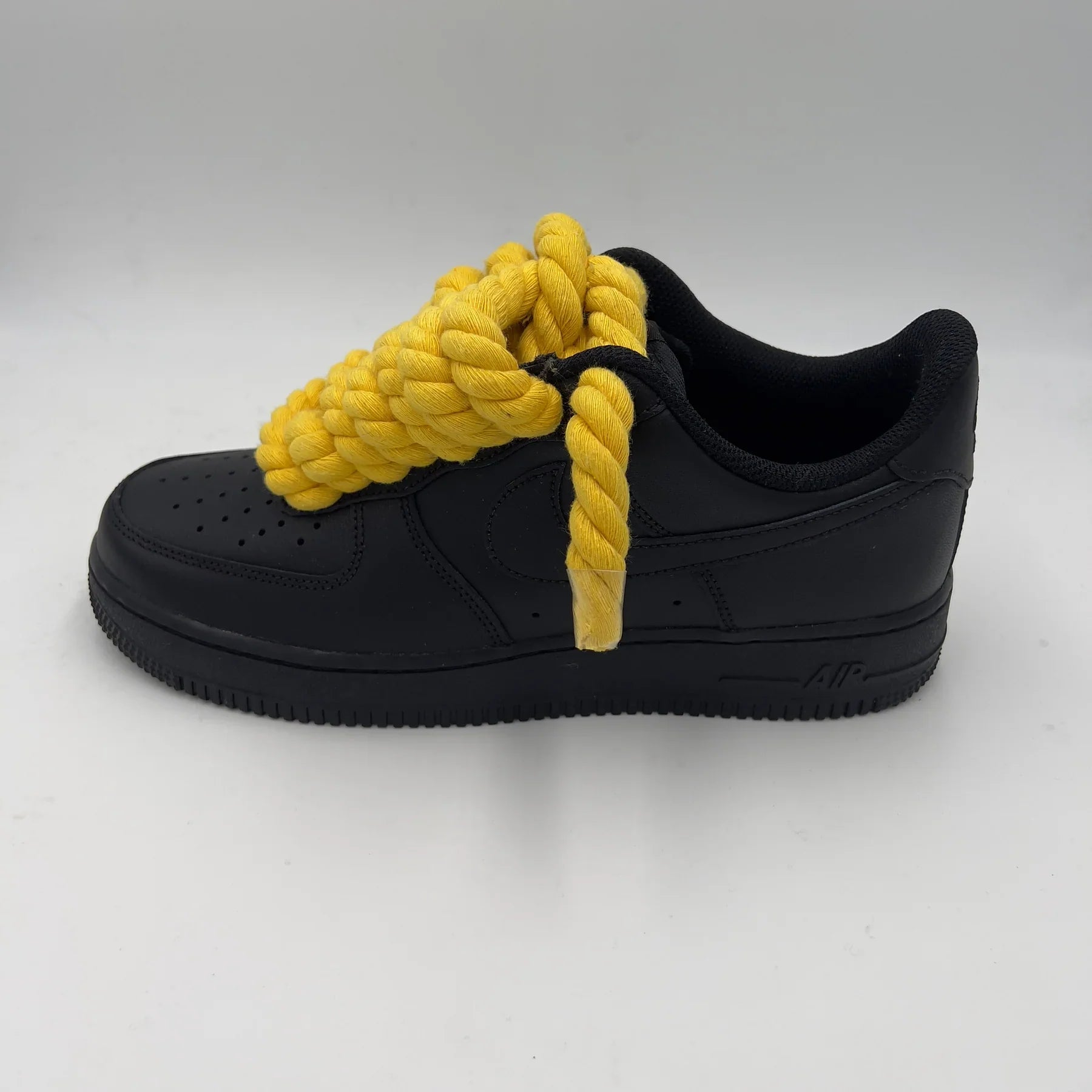NIKE AIR FORCE 1 BLACK "CUSTOM ROPE LACE YELLOW"
