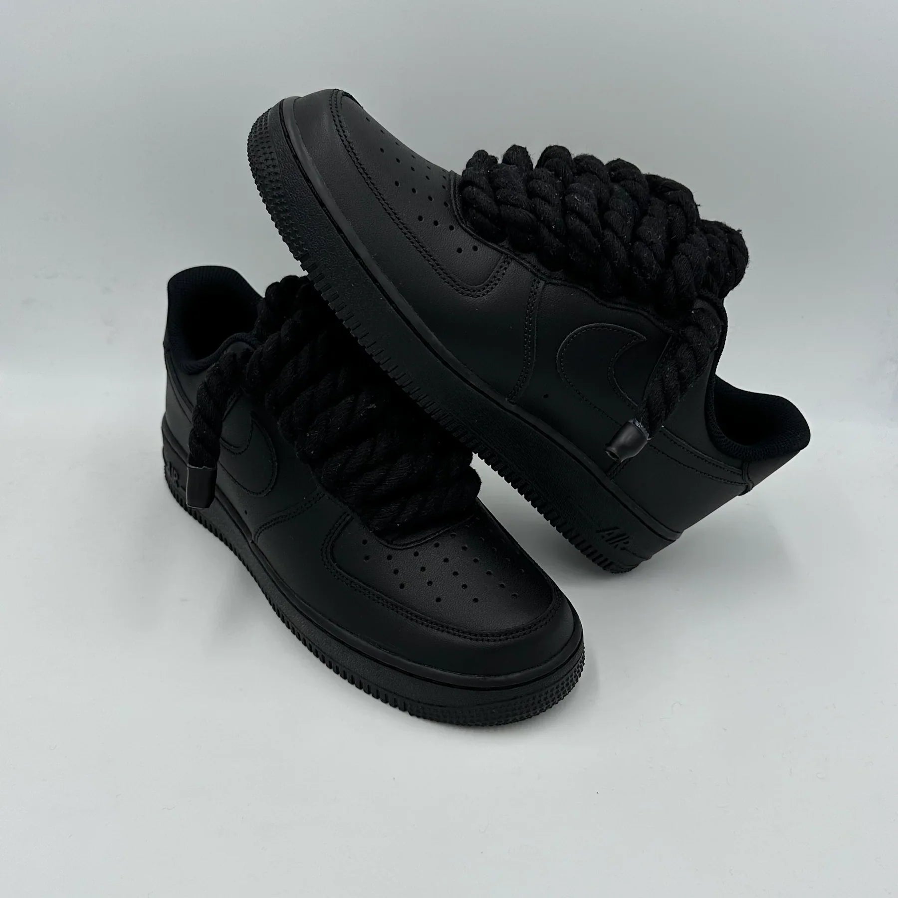 NIKE AIR FORCE 1 BLACK "CUSTOM ROPE LACE BLACK"