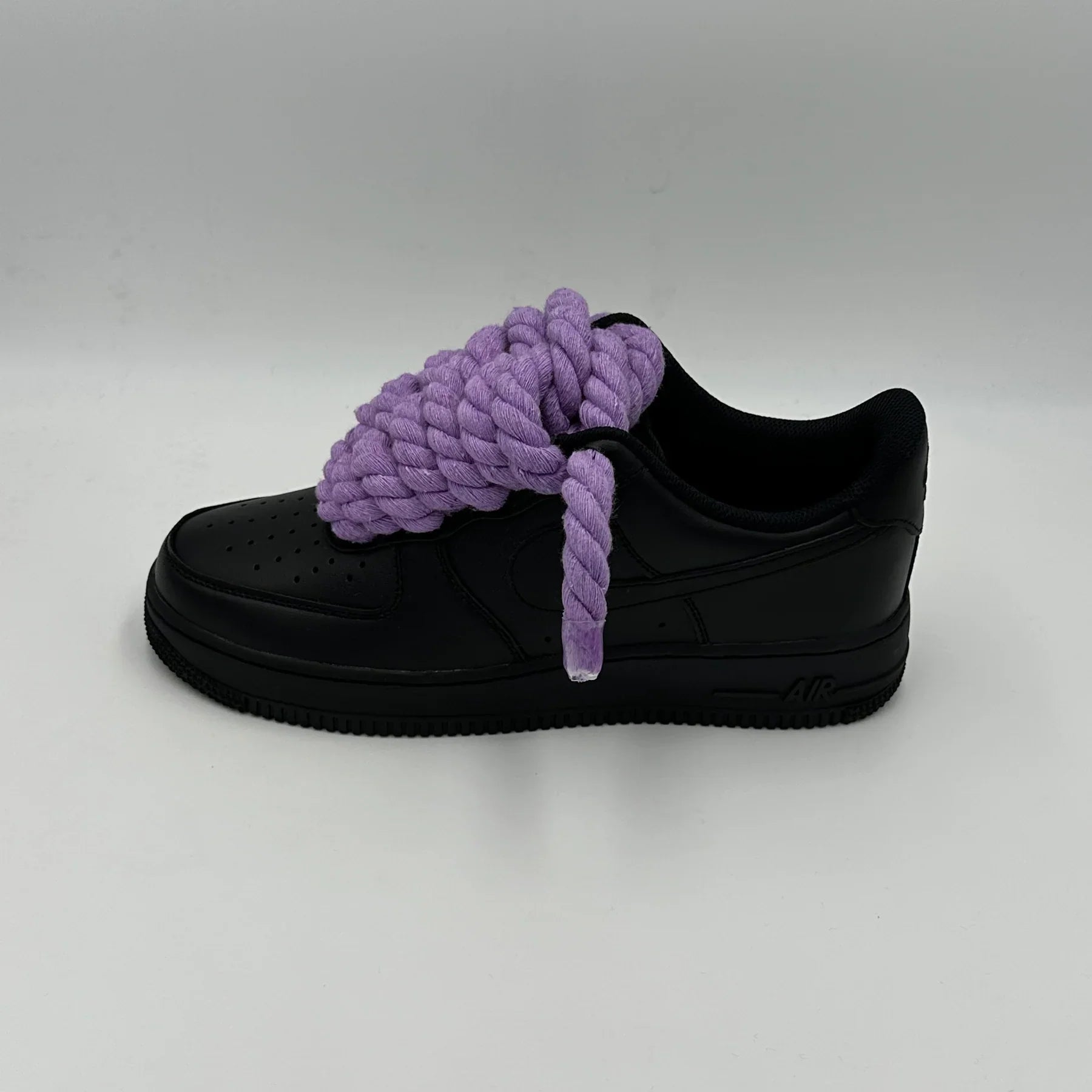 NIKE AIR FORCE 1 BLACK "CUSTOM ROPE LACE PURPLE"