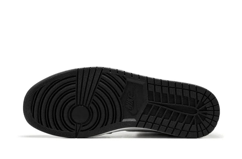 NIKE AIR JORDAN 1 RETRO BLACK/WHITE