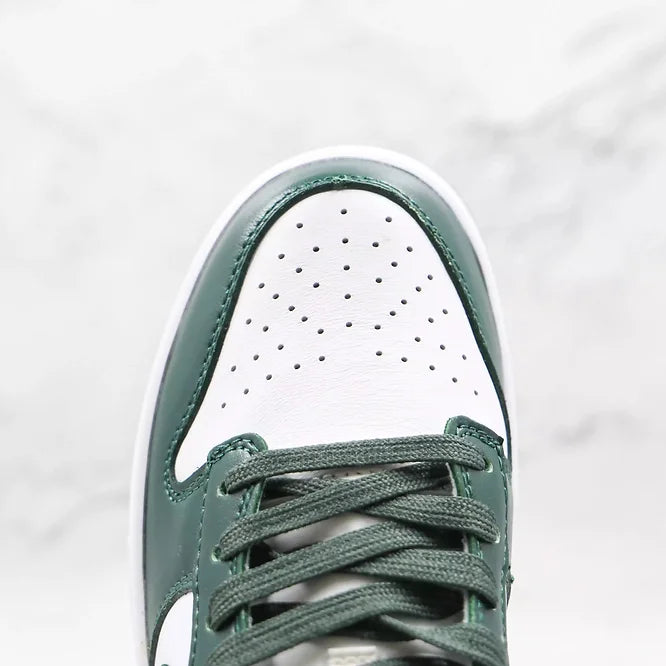 NIKE DUNK LOW SPARTAN GREEN