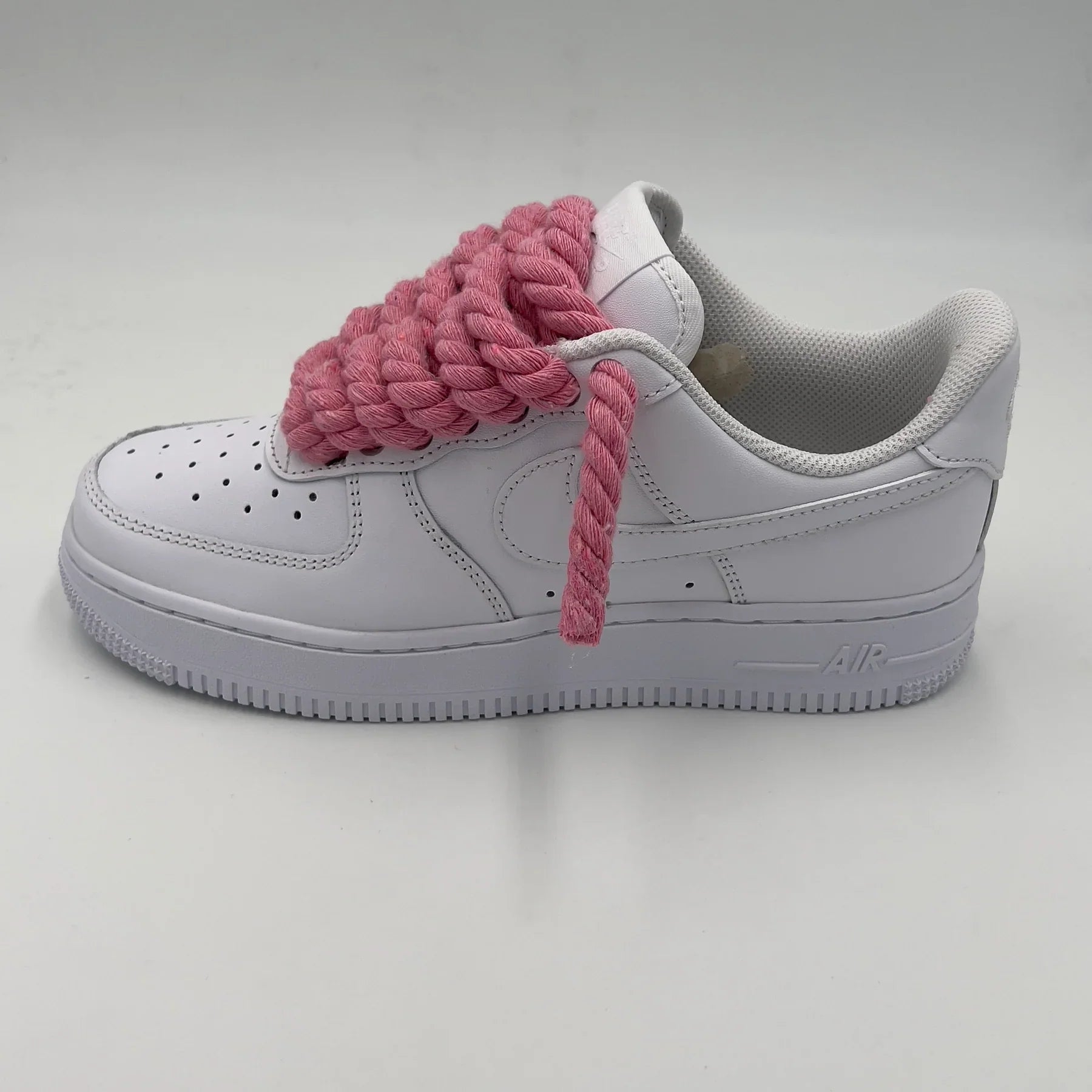 NIKE AIR FORCE 1 WHITE "CUSTOM ROPE LACE PINK"