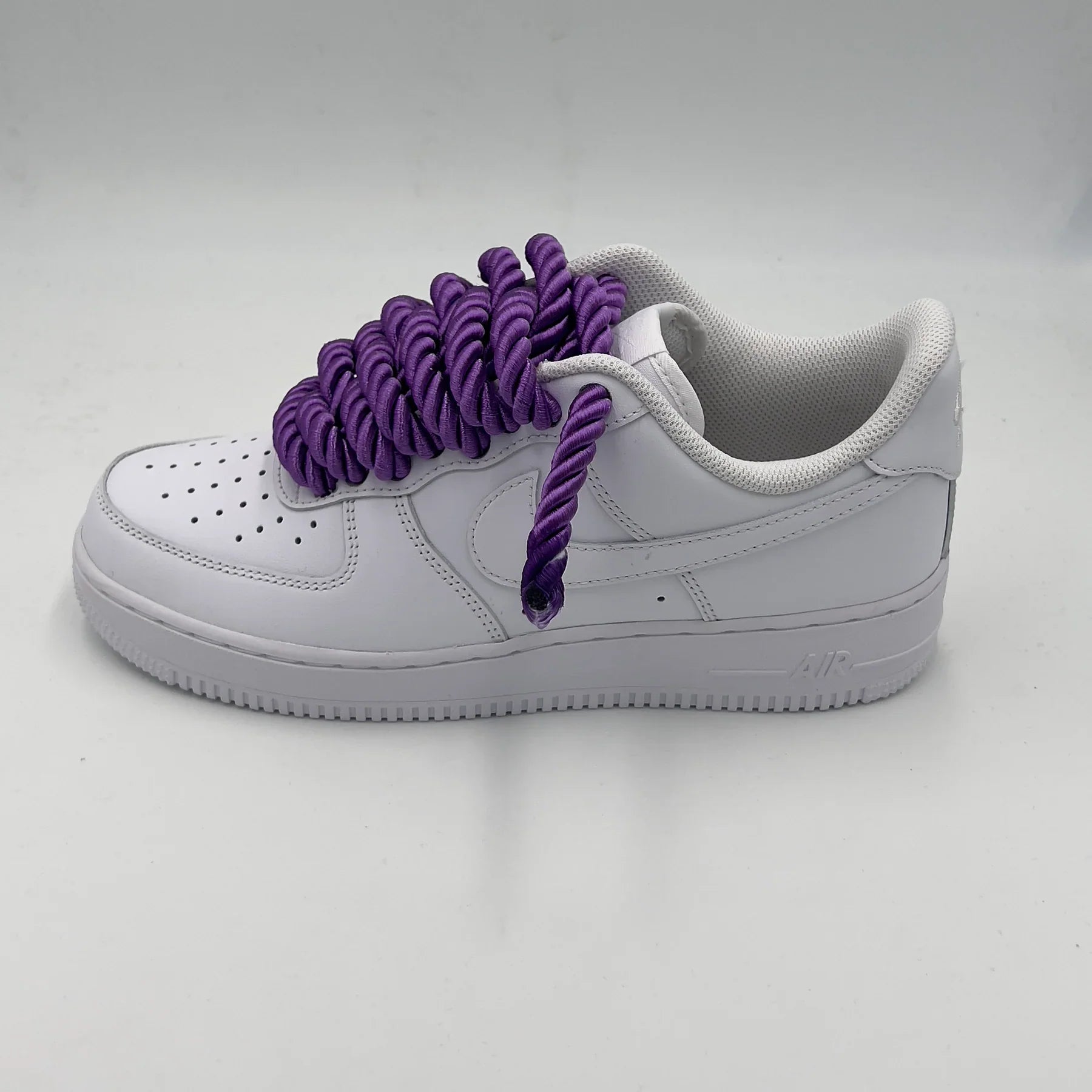 NIKE AIR FORCE 1 WHITE "CUSTOM ROPE LACE PURPLE"