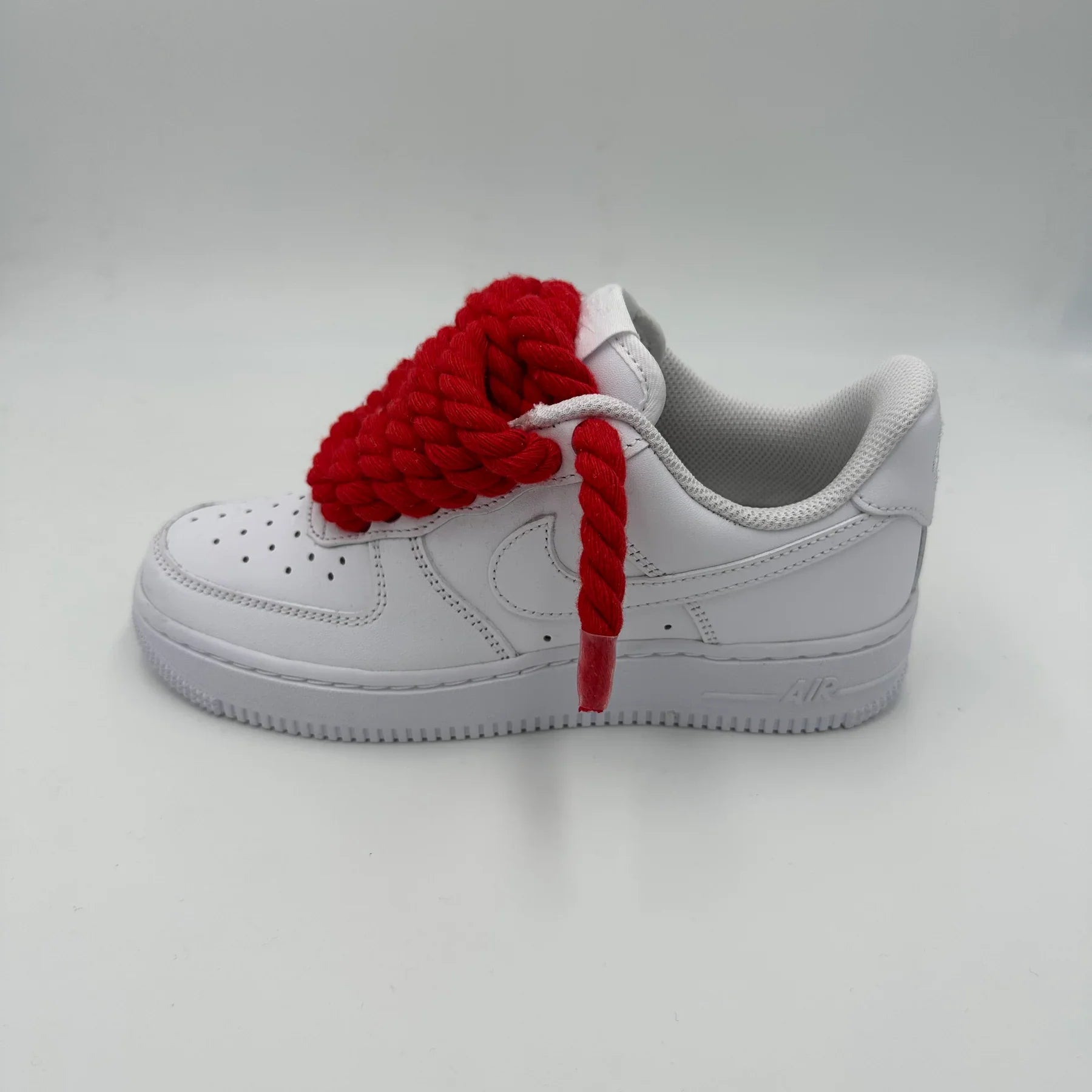 NIKE AIR FORCE 1 WHITE "CUSTOM ROPE LACE RED"